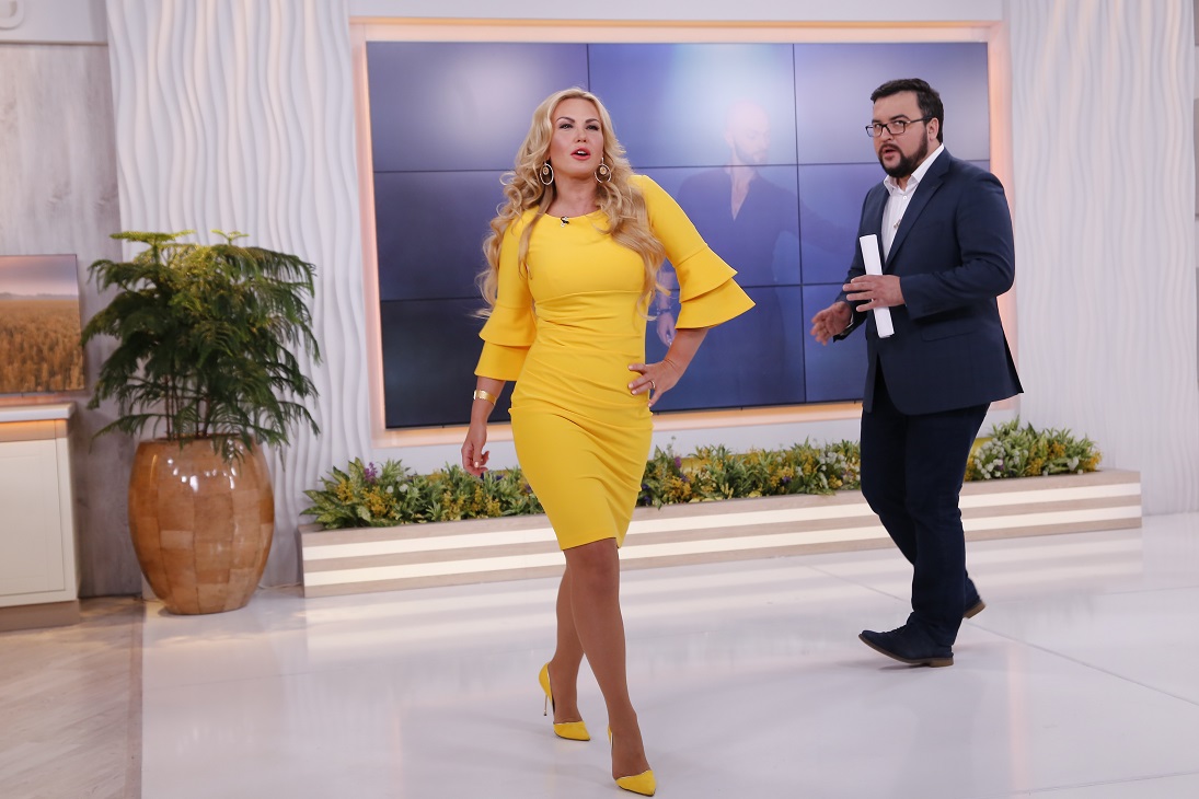 &quot;Танцы со звездами&quot;: Камалия бросила вызов Monatik